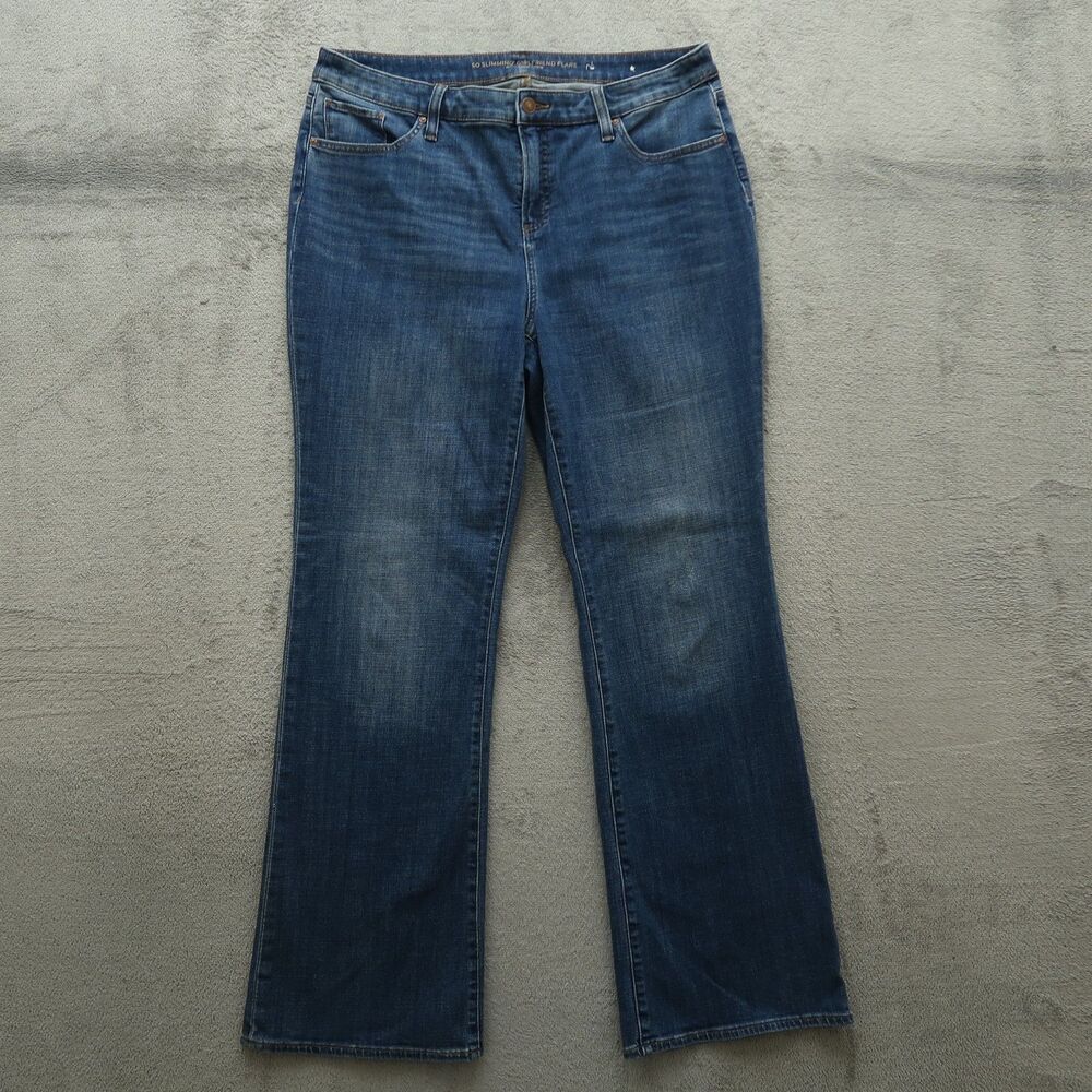 Chico's Jeans Women's 2R US-12 High-Rise Slimming Girlfriend Flare 31" Inseam